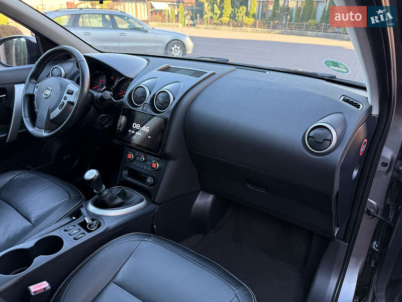 Внедорожник / Кроссовер Nissan Qashqai+2 2011 в Стрые
