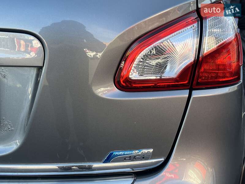 Внедорожник / Кроссовер Nissan Qashqai+2 2011 в Виннице