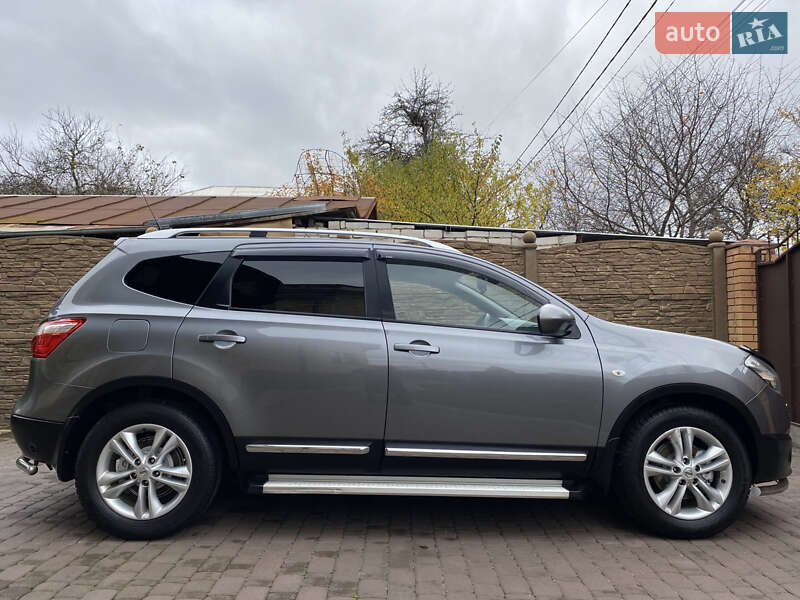 Внедорожник / Кроссовер Nissan Qashqai+2 2013 в Чернигове фото 4 Внедорожник / Кроссовер Nissan Qashqai+2 2013 в Чернигове