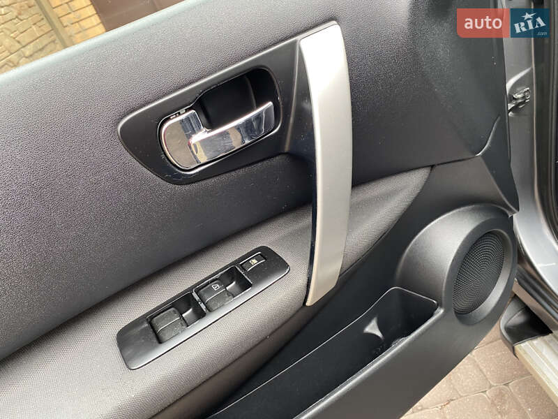 Внедорожник / Кроссовер Nissan Qashqai+2 2013 в Чернигове фото 73 Внедорожник / Кроссовер Nissan Qashqai+2 2013 в Чернигове