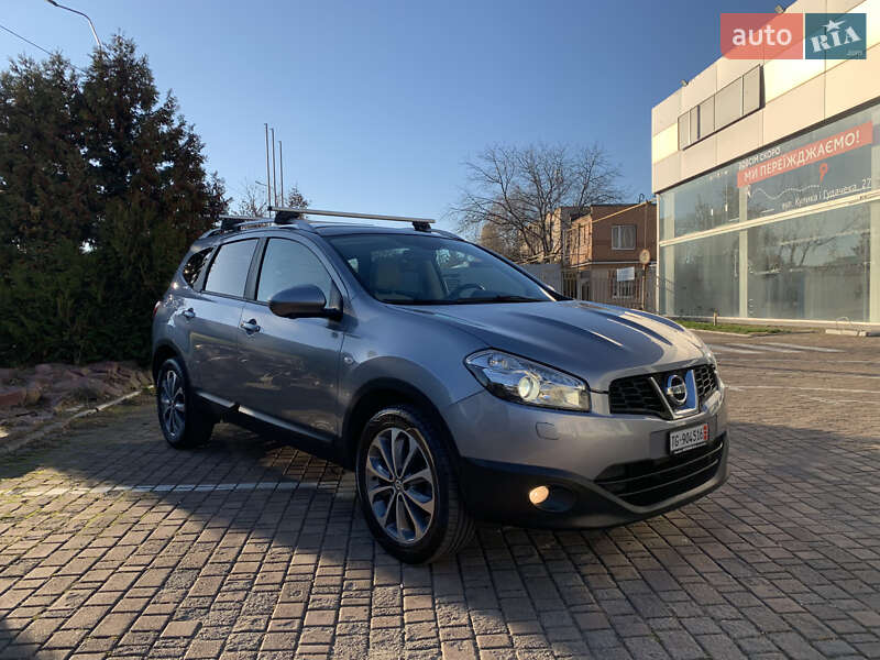 Внедорожник / Кроссовер Nissan Qashqai+2 2012 в Ровно