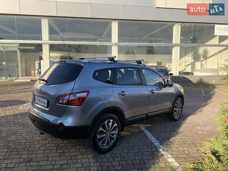 Внедорожник / Кроссовер Nissan Qashqai+2 2012 в Ровно