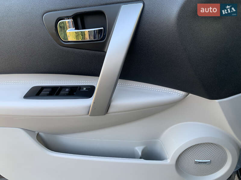 Внедорожник / Кроссовер Nissan Qashqai+2 2012 в Ровно