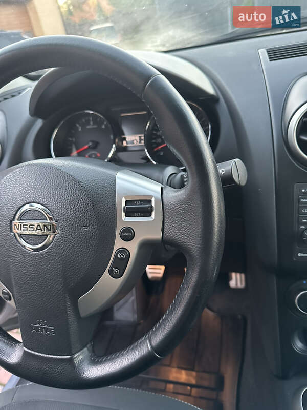 Внедорожник / Кроссовер Nissan Qashqai+2 2012 в Ровно фото 33 Внедорожник / Кроссовер Nissan Qashqai+2 2012 в Ровно