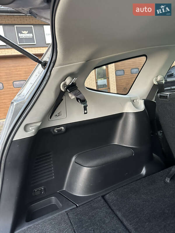 Внедорожник / Кроссовер Nissan Qashqai+2 2012 в Ровно фото 47 Внедорожник / Кроссовер Nissan Qashqai+2 2012 в Ровно