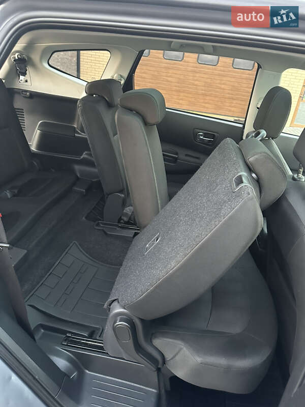 Внедорожник / Кроссовер Nissan Qashqai+2 2012 в Ровно фото 54 Внедорожник / Кроссовер Nissan Qashqai+2 2012 в Ровно