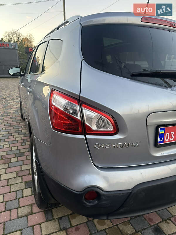 Внедорожник / Кроссовер Nissan Qashqai+2 2012 в Ровно фото 74 Внедорожник / Кроссовер Nissan Qashqai+2 2012 в Ровно