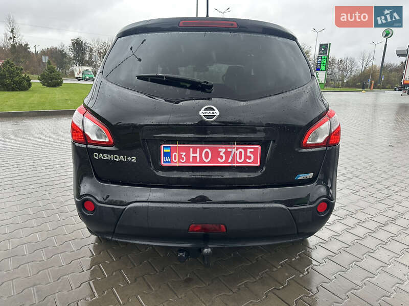 Позашляховик / Кросовер Nissan Qashqai+2 2011 в Луцьку