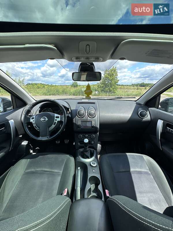 Внедорожник / Кроссовер Nissan Qashqai+2 2012 в Белогородке фото 28 Внедорожник / Кроссовер Nissan Qashqai+2 2012 в Белогородке