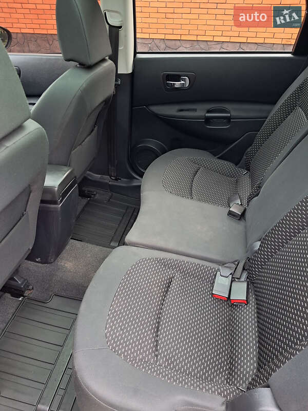 Позашляховик / Кросовер Nissan Qashqai+2 2009 в Ковелі