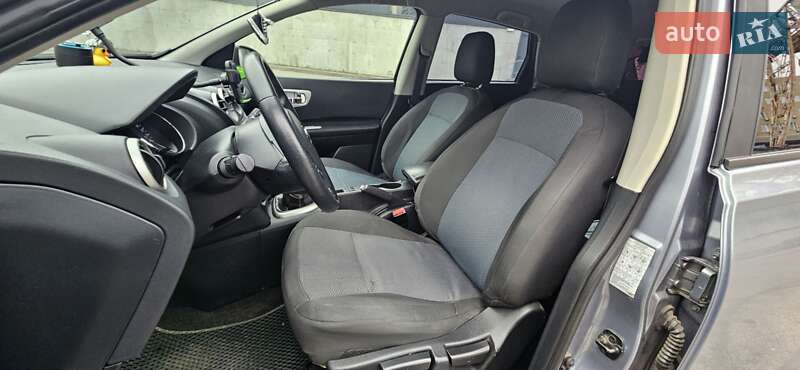 Внедорожник / Кроссовер Nissan Qashqai+2 2013 в Киеве фото 11 Внедорожник / Кроссовер Nissan Qashqai+2 2013 в Киеве