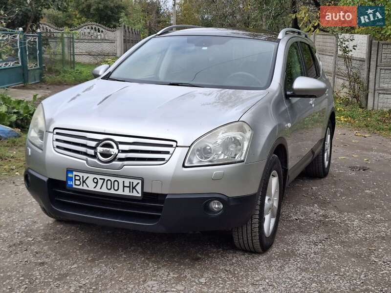 Внедорожник / Кроссовер Nissan Qashqai+2 2008 в Ровно