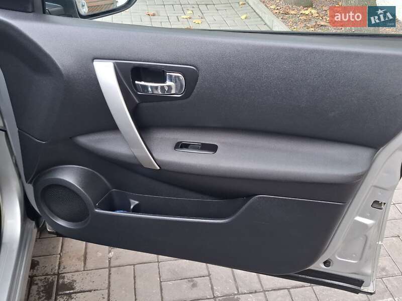 Внедорожник / Кроссовер Nissan Qashqai+2 2008 в Ровно