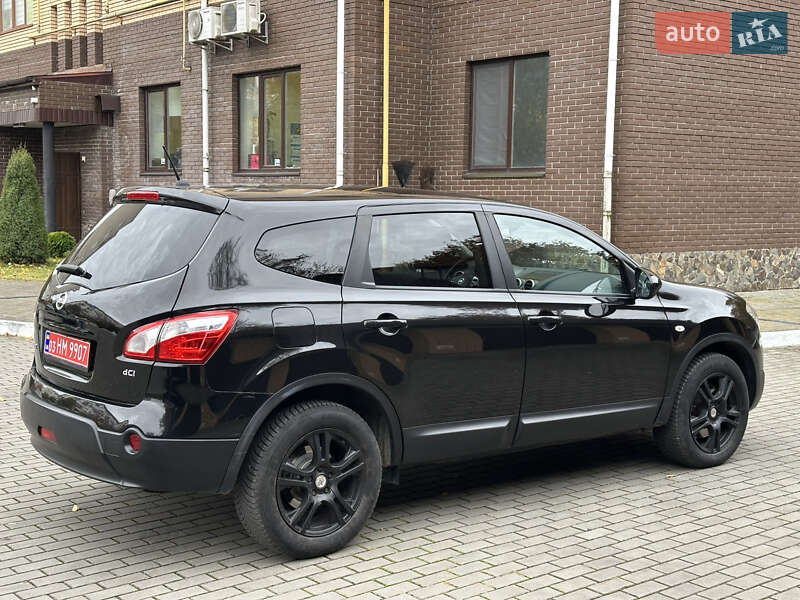 Внедорожник / Кроссовер Nissan Qashqai+2 2011 в Луцке фото 7 Внедорожник / Кроссовер Nissan Qashqai+2 2011 в Луцке