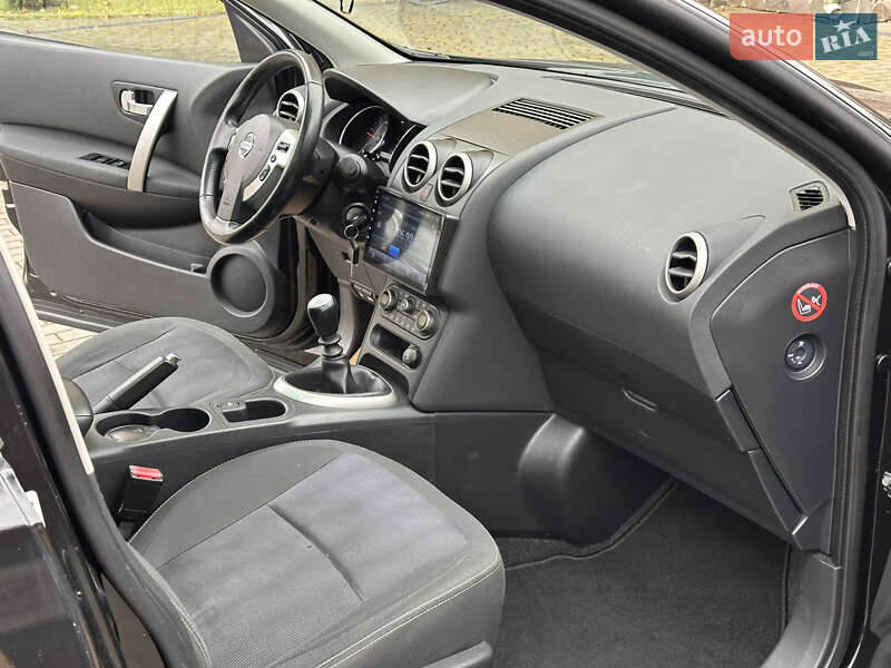 Внедорожник / Кроссовер Nissan Qashqai+2 2011 в Луцке фото 35 Внедорожник / Кроссовер Nissan Qashqai+2 2011 в Луцке
