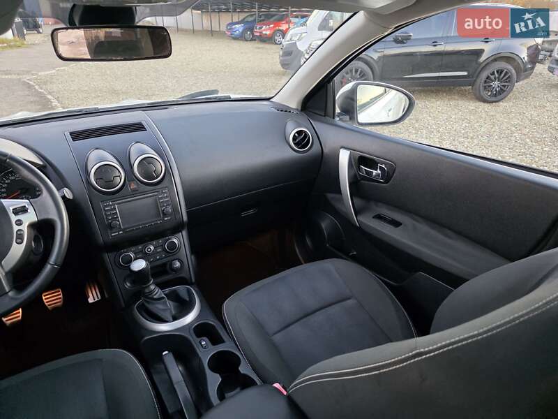 Внедорожник / Кроссовер Nissan Qashqai+2 2011 в Калуше фото 36 Внедорожник / Кроссовер Nissan Qashqai+2 2011 в Калуше