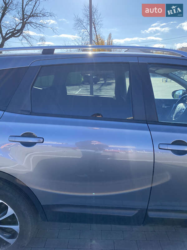 Внедорожник / Кроссовер Nissan Qashqai+2 2011 в Умани фото 10 Внедорожник / Кроссовер Nissan Qashqai+2 2011 в Умани