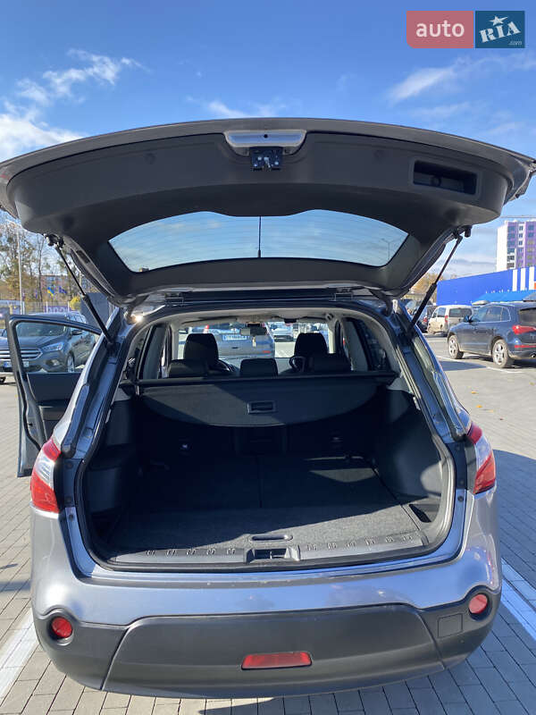 Внедорожник / Кроссовер Nissan Qashqai+2 2011 в Умани фото 22 Внедорожник / Кроссовер Nissan Qashqai+2 2011 в Умани