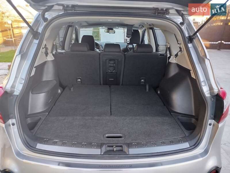 Позашляховик / Кросовер Nissan Qashqai+2 2011 в Тлумачі