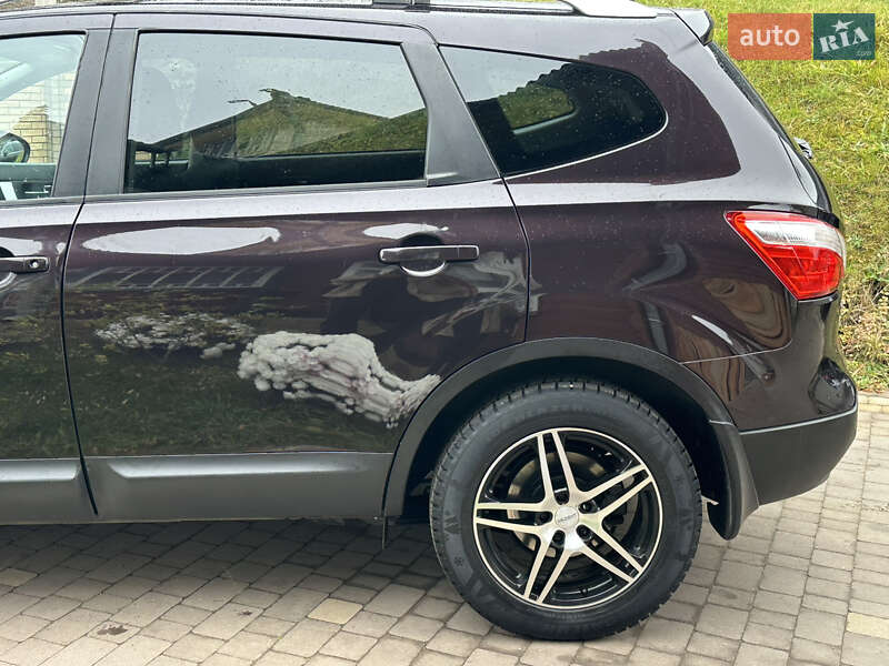 Внедорожник / Кроссовер Nissan Qashqai+2 2011 в Коломые фото 9 Внедорожник / Кроссовер Nissan Qashqai+2 2011 в Коломые
