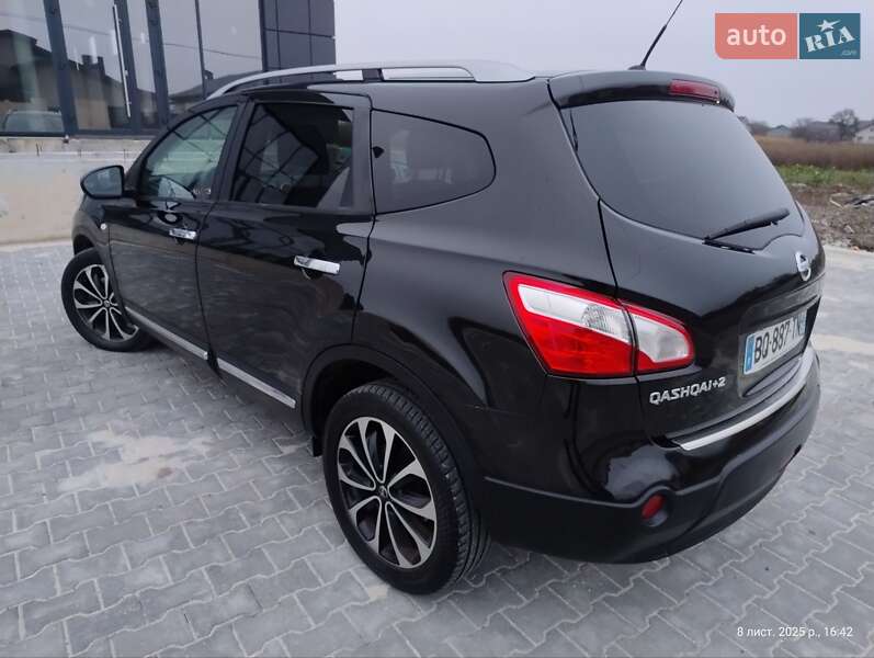 Позашляховик / Кросовер Nissan Qashqai+2 2012 в Тернополі