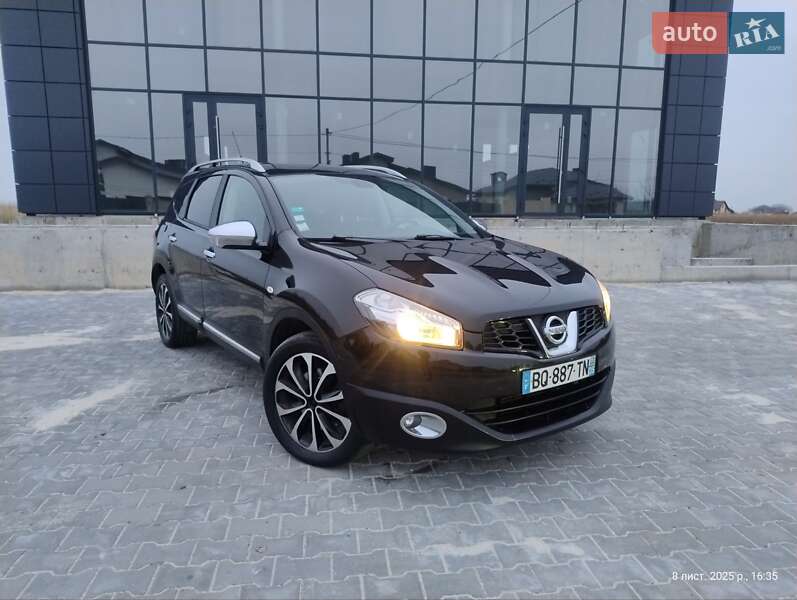 Позашляховик / Кросовер Nissan Qashqai+2 2012 в Тернополі