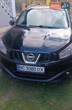 Внедорожник / Кроссовер Nissan Qashqai+2 2012 в Новояворовске