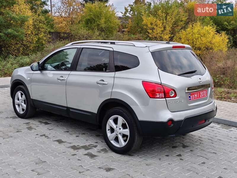 Позашляховик / Кросовер Nissan Qashqai+2 2009 в Стрию