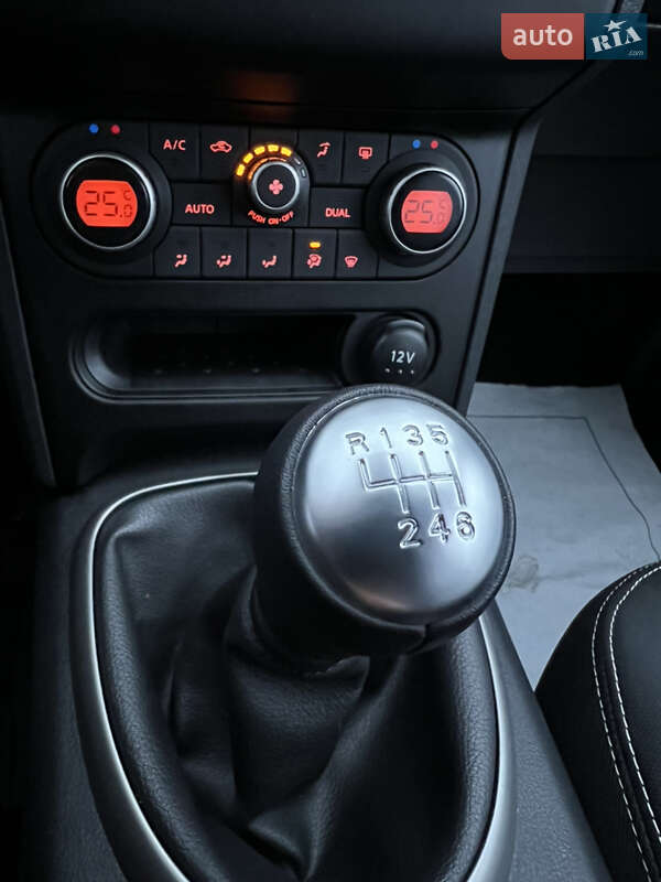 Внедорожник / Кроссовер Nissan Qashqai+2 2011 в Луцке