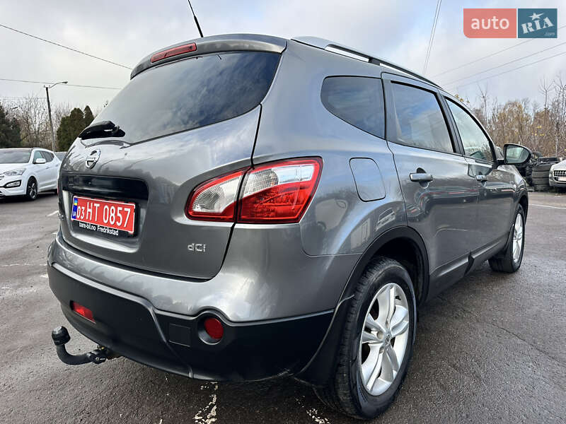 Внедорожник / Кроссовер Nissan Qashqai+2 2012 в Дубно