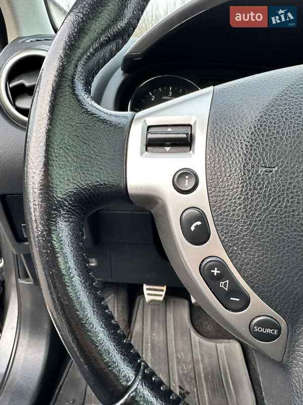 Внедорожник / Кроссовер Nissan Qashqai+2 2012 в Дубно