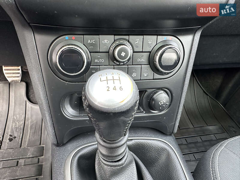 Внедорожник / Кроссовер Nissan Qashqai+2 2012 в Дубно