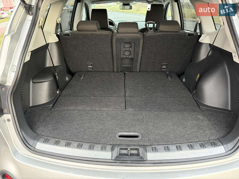 Позашляховик / Кросовер Nissan Qashqai+2 2010 в Вінниці