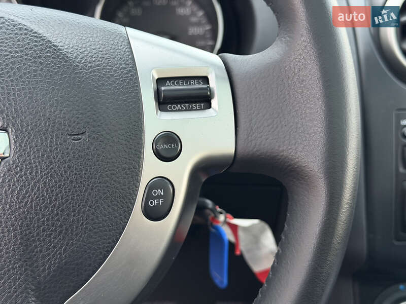 Позашляховик / Кросовер Nissan Qashqai+2 2010 в Вінниці