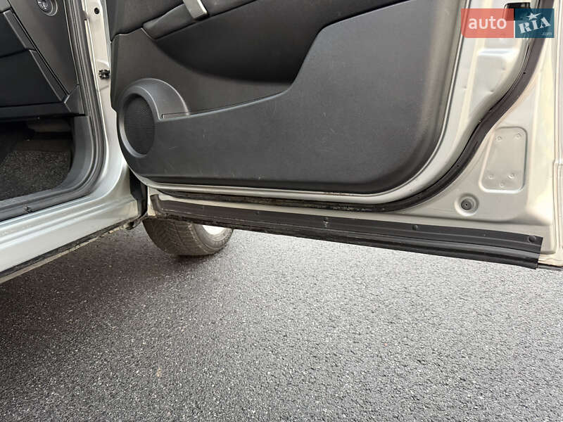 Позашляховик / Кросовер Nissan Qashqai+2 2010 в Вінниці