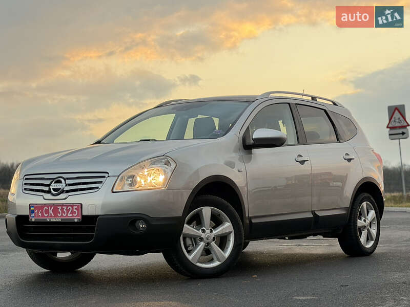 Позашляховик / Кросовер Nissan Qashqai+2 2010 в Вінниці