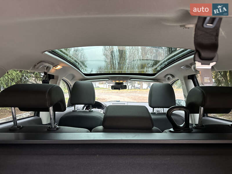 Позашляховик / Кросовер Nissan Qashqai+2 2011 в Києві