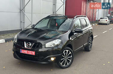 Позашляховик / Кросовер Nissan Qashqai+2 2013 в Києві
