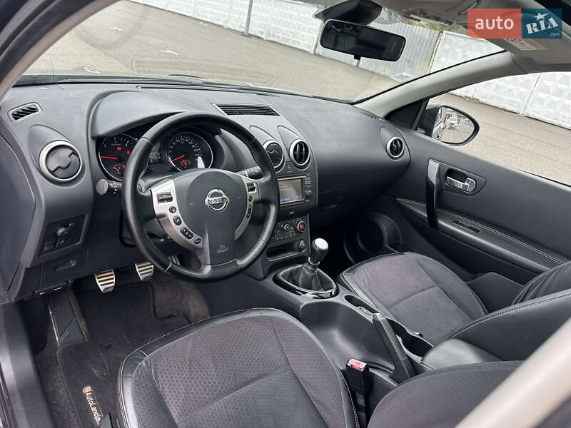 Внедорожник / Кроссовер Nissan Qashqai+2 2013 в Киеве