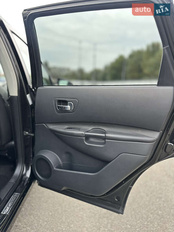 Внедорожник / Кроссовер Nissan Qashqai+2 2013 в Киеве