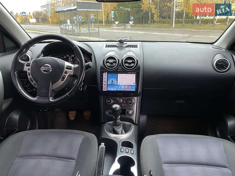Позашляховик / Кросовер Nissan Qashqai+2 2012 в Білій Церкві фото 28 Позашляховик / Кросовер Nissan Qashqai+2 2012 в Білій Церкві