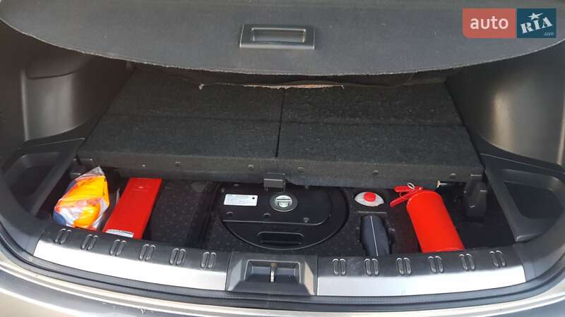 Внедорожник / Кроссовер Nissan Qashqai+2 2011 в Коломые фото 28 Внедорожник / Кроссовер Nissan Qashqai+2 2011 в Коломые