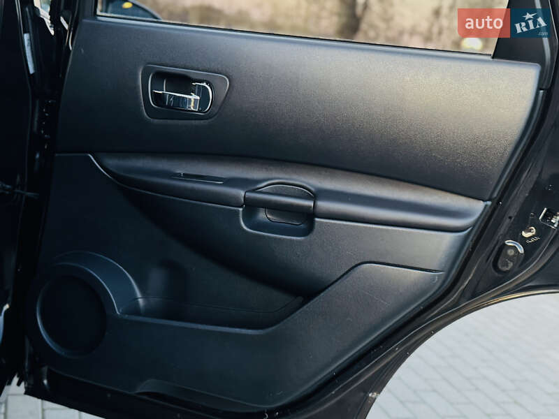 Внедорожник / Кроссовер Nissan Qashqai+2 2012 в Дрогобыче фото 73 Внедорожник / Кроссовер Nissan Qashqai+2 2012 в Дрогобыче