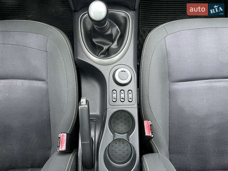 Позашляховик / Кросовер Nissan Qashqai+2 2013 в Новоархангельську фото 19 Позашляховик / Кросовер Nissan Qashqai+2 2013 в Новоархангельську