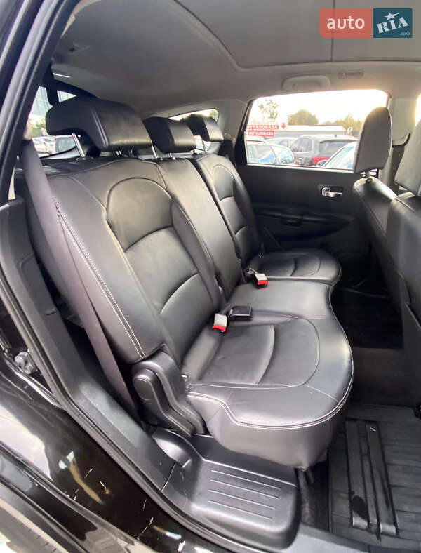 Внедорожник / Кроссовер Nissan Qashqai+2 2010 в Ровно фото 25 Внедорожник / Кроссовер Nissan Qashqai+2 2010 в Ровно