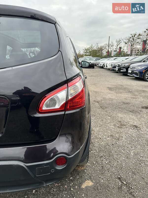 Внедорожник / Кроссовер Nissan Qashqai+2 2011 в Белогородке