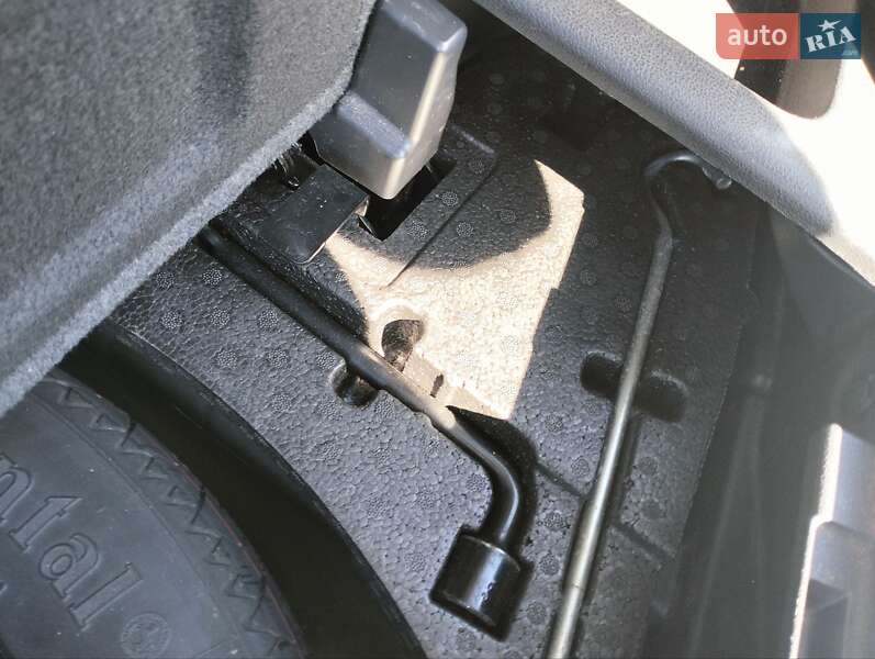 Внедорожник / Кроссовер Nissan Qashqai+2 2010 в Каменском фото 6 Внедорожник / Кроссовер Nissan Qashqai+2 2010 в Каменском