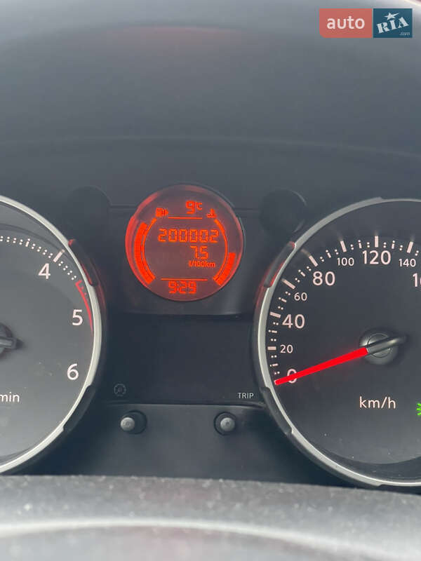 Внедорожник / Кроссовер Nissan Qashqai+2 2009 в Житомире фото 12 Внедорожник / Кроссовер Nissan Qashqai+2 2009 в Житомире