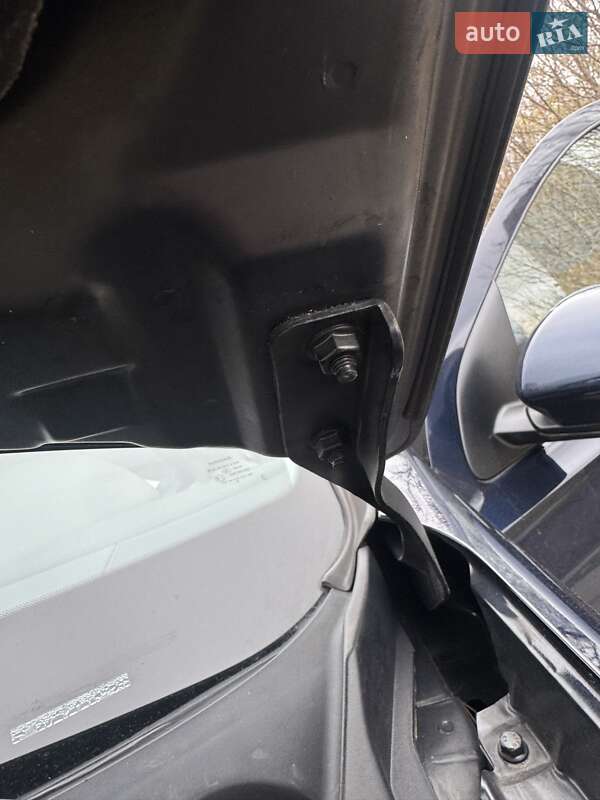 Внедорожник / Кроссовер Nissan Qashqai+2 2011 в Ровно фото 34 Внедорожник / Кроссовер Nissan Qashqai+2 2011 в Ровно