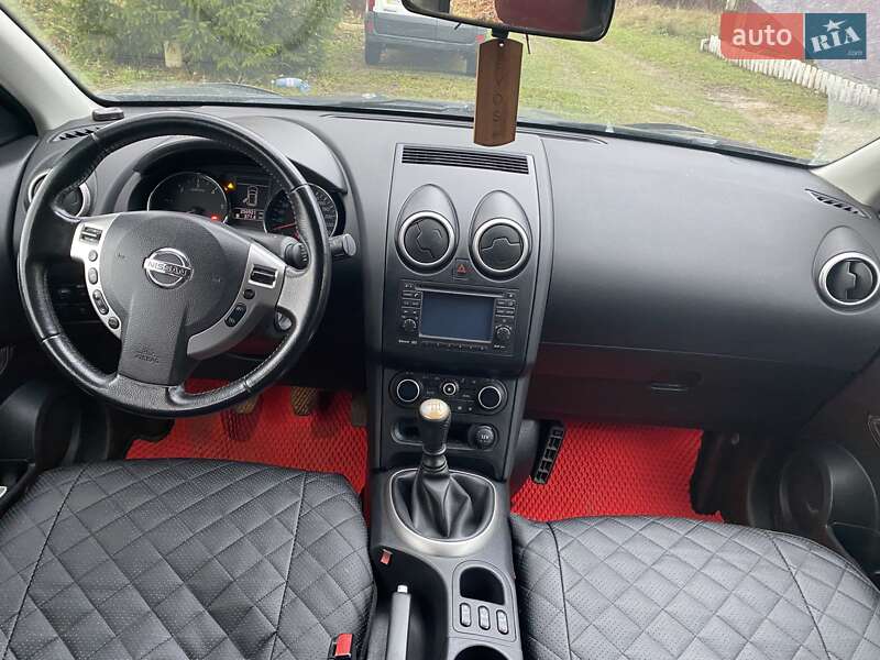 Внедорожник / Кроссовер Nissan Qashqai+2 2011 в Львове